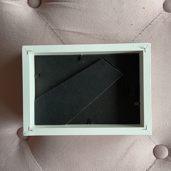 FREE WITH PURCHASE 2 4” x 6” picture frames - Picture 3 of 5
